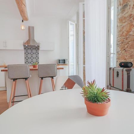 Stylish Apartment In The Old Town, With Ac. Antibes Luaran gambar